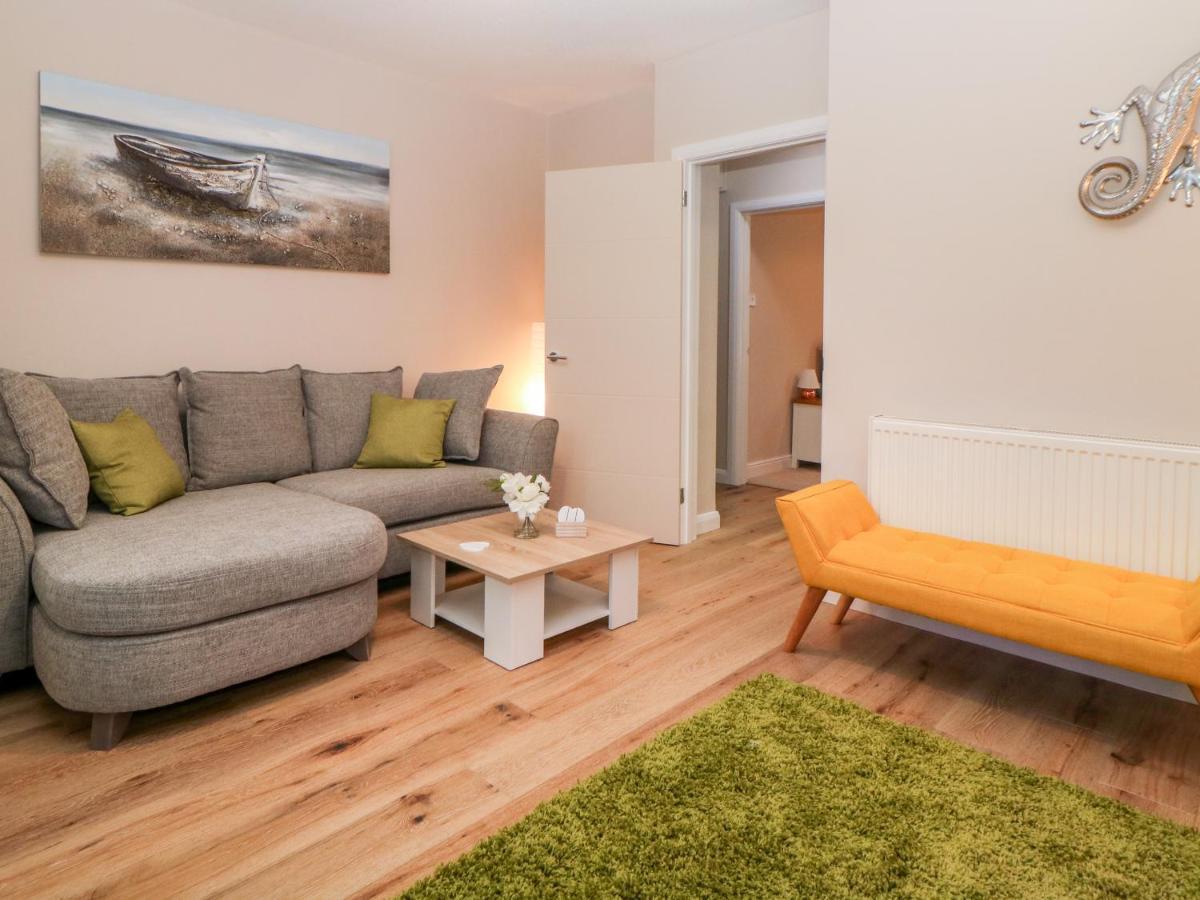 Cove Cottage Торки Екстериор снимка