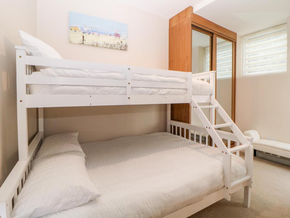 Cove Cottage Торки Екстериор снимка